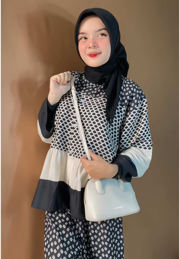 Rekomendasi oneset bahan super adem, nyaman banget di pake😍🫶🏻 #oneset #onesetmurah #onesetkekinian #onesetwanita #onesetrayon #fyp #fypage 