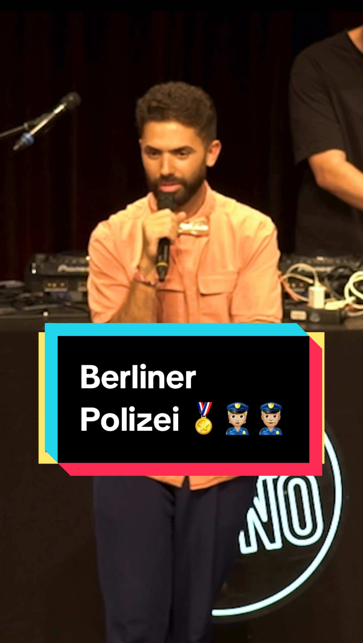Berliner Polizei 🏅👮🏽‍♀️👮🏼‍♂️👮🏼