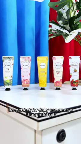 Masko HandCream Set Moisturizer And Hydrating! 😍🥰 #masko #fyp #trending #handcream #Moisturizer 