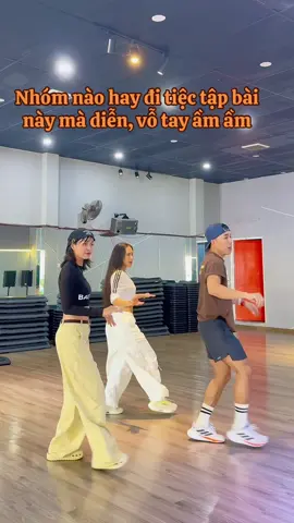 Nhảy đê mê mất cả người. Dc @𝑵a | Dance - Step  #hieudinh #viral #dance 