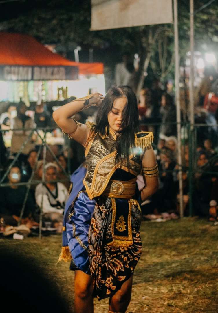 Egolan e egolanee @Ctaanviaaa  #satrioutomo #nayanagayatri #satrioutomoofficial #satrioutomodayakan #jathilansatrioutomo 