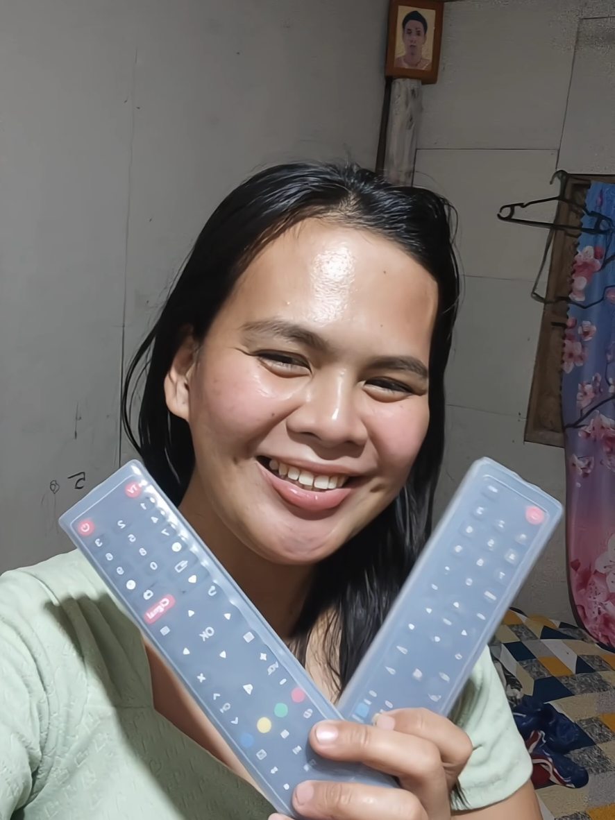 Replying to @elmalitobvirador Laging nadudumihan o nalalaglag remote? 🤔 Gawin mo nang safe at fresh lagi gamit ang Silicone Remote Cover! 🛡️ ✔️ Dustproof ✔️ Anti-slip ✔️ Shock-resistant Affordable at sulit para tumagal ang remote mo! #SiliconeRemoteCover #remoteprotection #remotecover #remotecase  #RemoteEssentials #HomeGadgetsPH #PracticalFinds #remoteprotection