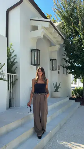 cola taupe is my new found favorite color for the season ☕️ #aritzia #aritziaoutfits #outfitinspo #falloutfits #OOTD @Aritzia @Le Specs @madewell 