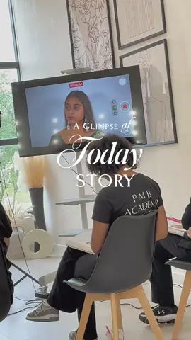 When you step into our academy, you step into opportunity. Our classes help you perfect the looks you love and learn the business skills you need. This isn’t just training—it’s the start of your future. Enroll now. Your journey begins today. __ 𝑾𝒆𝒍𝒄𝒐𝒎𝒆 𝒕𝒐 𝒀𝒐𝒖𝒓 𝑬𝑳𝑰𝑻𝑬 𝑴𝒂𝒌𝒆𝒖𝒑 𝑨𝒓𝒕𝒊𝒔𝒕𝒓𝒚 𝒂𝒏𝒅 𝑬𝒗𝒆𝒏𝒕 𝑺𝒕𝒚𝒍𝒊𝒏𝒈 𝑨𝒄𝒂𝒅𝒆𝒎𝒚 ✨In-Person & Hands-on Training . . . #makeupacademy #makeupcertification #makeupartist #makeupstudio #makeupcourse #professionalmakeupartist #makeupschool #hdmakeup #makeuptraining #learnmakeup #makeupcourses #bridalstudio #hairacademy #makeupeducation #bestmakeupacademy #dcmakeupartist #marylandmakeupartist #pennsylvaniamakeupartist #frederickmakeupartist