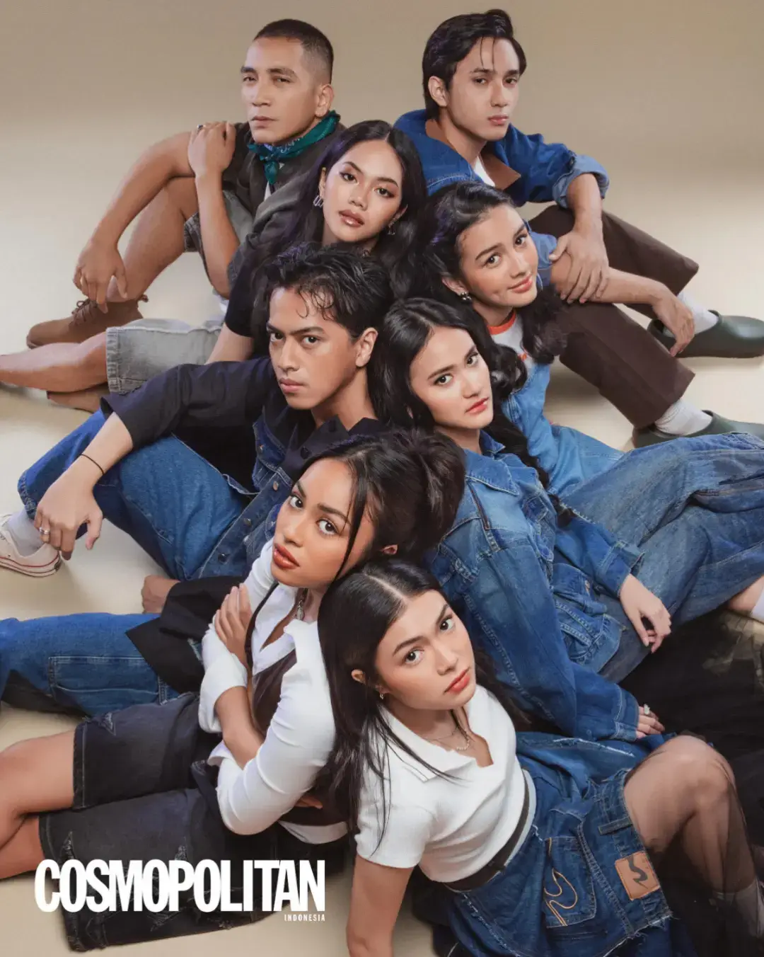 The cast of Rangga & Cinta for Cosmopolitan Indonesia. Rangga & Cinta is now in cinemas all over Indonesia. don’t miss your chance to watch it! #ranggacinta #adaapadengancinta #filmindonesia #asiancinema #ComingOfAge #katseyegap #fypシ゚ 