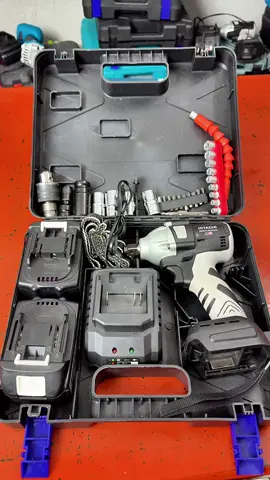 Khoan , siết mở bulong đa năng hitachi . Đầy đủ phụ kiện 