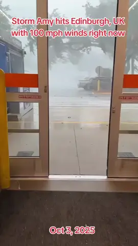 Storm Amy hits Edinburgh, UK with 100 mph winds right now #stormamy #edinburgh #Scotland #storm #unitedkingdom 
