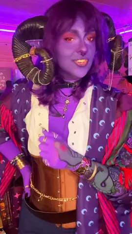 Have you guys seen campaign 4 episode 1? #mollymauk #criticalrole #costober #31daysofhalloween #dnd 
