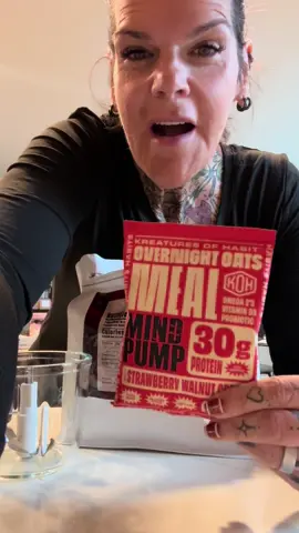 🚨 New Overnight Oats Hack 🚨 You know I’m all about clean fuel + protein power… so here’s my new go-to: 🍓 Strawberry Overnight Oat Bowl 🍓 ✅ 1 pack Strawberry Kreatures of Habit Oats ✅ 1 scoop almond protein powder ✅ 4 oz MALK almond milk ✅ 5 freeze-dried strawberries (crushed on top ✨) Mix ➡️ Chill overnight ➡️ Wake up to 42g of protein in one creamy, crunchy, delicious bowl. 💪🔥 Perfect for busy mornings, post-workout fuel, or when you just want something simple + satisfying that actually supports your goals. 💥 Save on your order with my code Carly10 at Kreatures of Habit 💥 #MacrosForever #CleanEatingClass #KreaturesOfHabit #OvernightOats #ProteinFuel  @KOH: Kreatures of Habit 