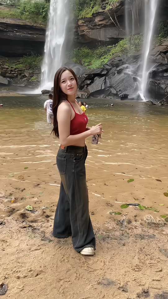 ปีนี้ยังไม่ได้ไปเยยยย🍃💗#น้ําตกห้วยหลวงภูจองนายอย🏔🏝 #สาวอุบล #ฟีดดดシ 