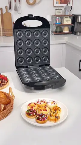 Maquina De Fazer Mini Donuts Rosquinhas 16 Furos 