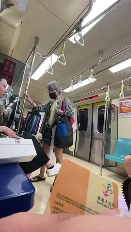 Nothing beats Taipei MRT holiday #taiwan #funny #fyp 