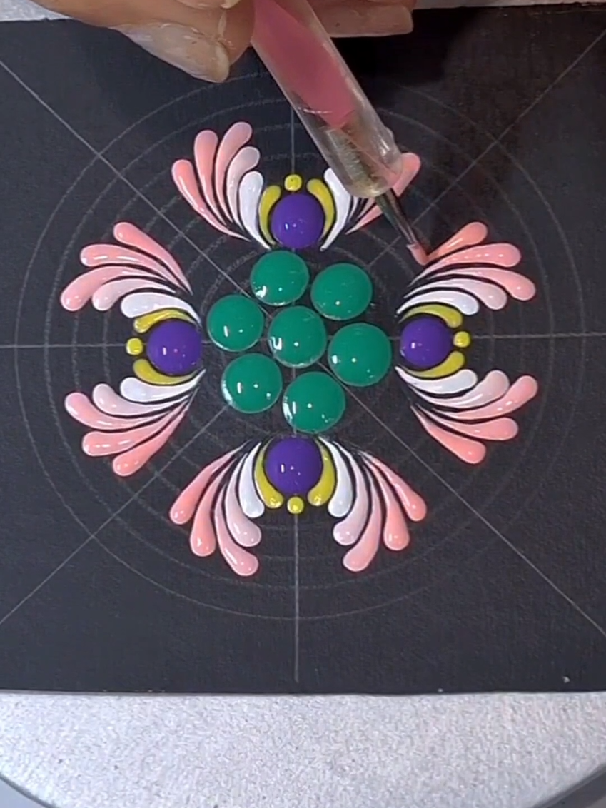Mandala Patterns 🌸💚🌸 #mandalapattern #mandala 