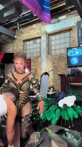 4th place again 😂  #fyp #Vlog #dragqueen #dragqueenshow #dragqueensoftiktok 