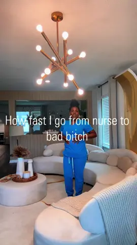 I hit the switch ups so fast it will make ya head spin ?! Let me see y’all’s ! Nurse to Bad Bihh Challenge #bicoastalnurse #nursebae #nursebaddie #blacknurses #nurse 