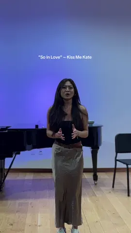Some rare legit singing for ur feed today #musicaltheatre #singing #broadway #kissmekate #nyu 