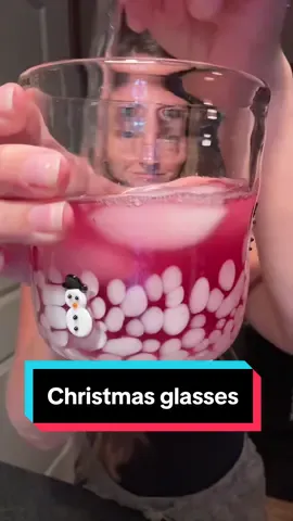 The holiday glasses you can’t live without! #tiktokshopblackfriday #tiktokshopfalldealsforyou #giftsforher #cozyathome #christmasdecor 