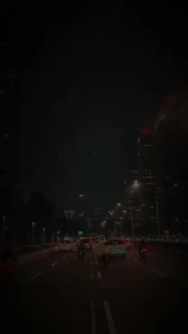 #tag_your_love ‎थाहाँ छैन परिवार प्यारो कि तिमि तर परिवारको लागि नझरेको आशु तिम्रो लागि बग्ने गर्छ..!!😥🫶❤️‍🩹#nepalistatus❣️ #sushana_09 #nepaliquotes #nepalilovelines @Anu magar 