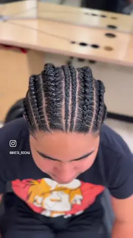 Manhattan nyc Bronx Hit my dms 🙂‍↔️🤌🏽 for inquiries  #onthisday #mensbraidstyles #haircut #nycbarber #nycbraider 