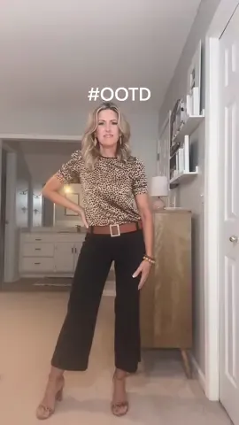 Output of the day Friday feels like an animal print kind of day! #OOTD #ootdinspo #thriftedfashion #AgelessStyle #sustainablefashion 