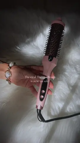 #wavytalk #thermobrush #hairstyle #hairbrush #viraltiktok 