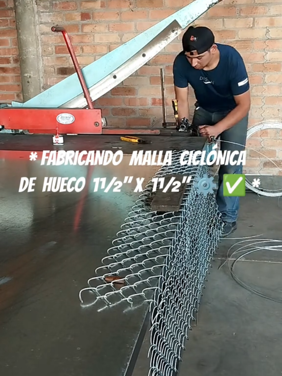 * MÁQUINA MANUAL PARA FABRICAR MALLA CICLÓNICA DE HUECO 👉🏻 1½