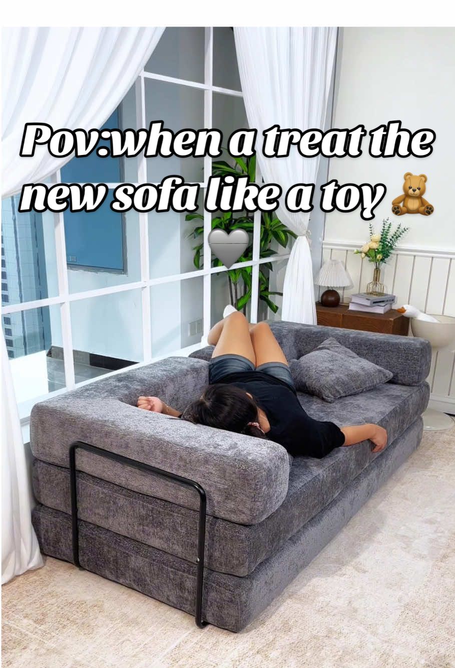 Let’s tackle this sofa assembly together!🩶🌿#fyp #viral #haul #weekend #bonelesscouch 