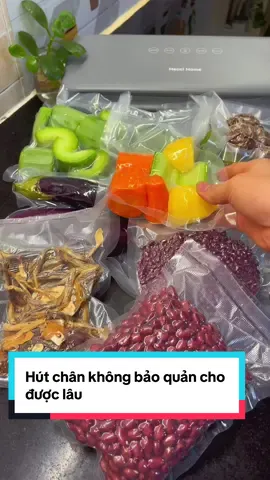 Giải pháp để bảo quản đồ được tươi lâu hơn và không sợ bị nhiễm vi khuẩn là hút chân không,thích nhất cái khoảnh khắc máy hút hết không khí trong túi ra đã mắt ghê ấy 🥰 #DuongVuiVe #xh #LearnOnTikTok #mayhutchankhong #CapCut 