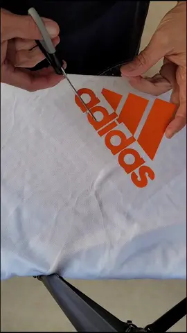 #irononpatches #FashionHack #TshirtDesign #htvtutorial 