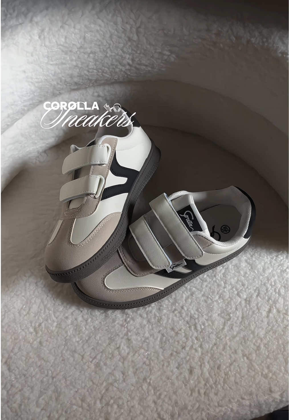 the vibes of this new sneakers from @Corolla shoes #fyp #views #viral #corolla #shoes 