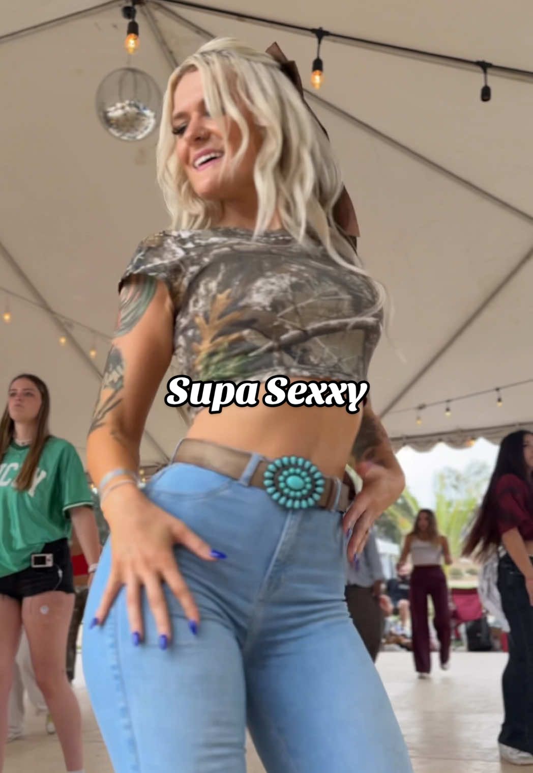 you look good to me… 😮‍💨😛  💃🏼Supa Sexxy by the one & only @tyler_fryson  🎶: Supa Sexxy by Charlie Wilson 