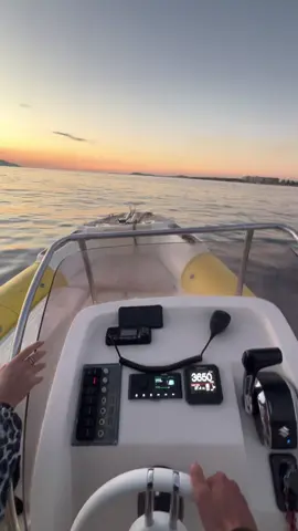 #fyp #sunset #vlora #boat 