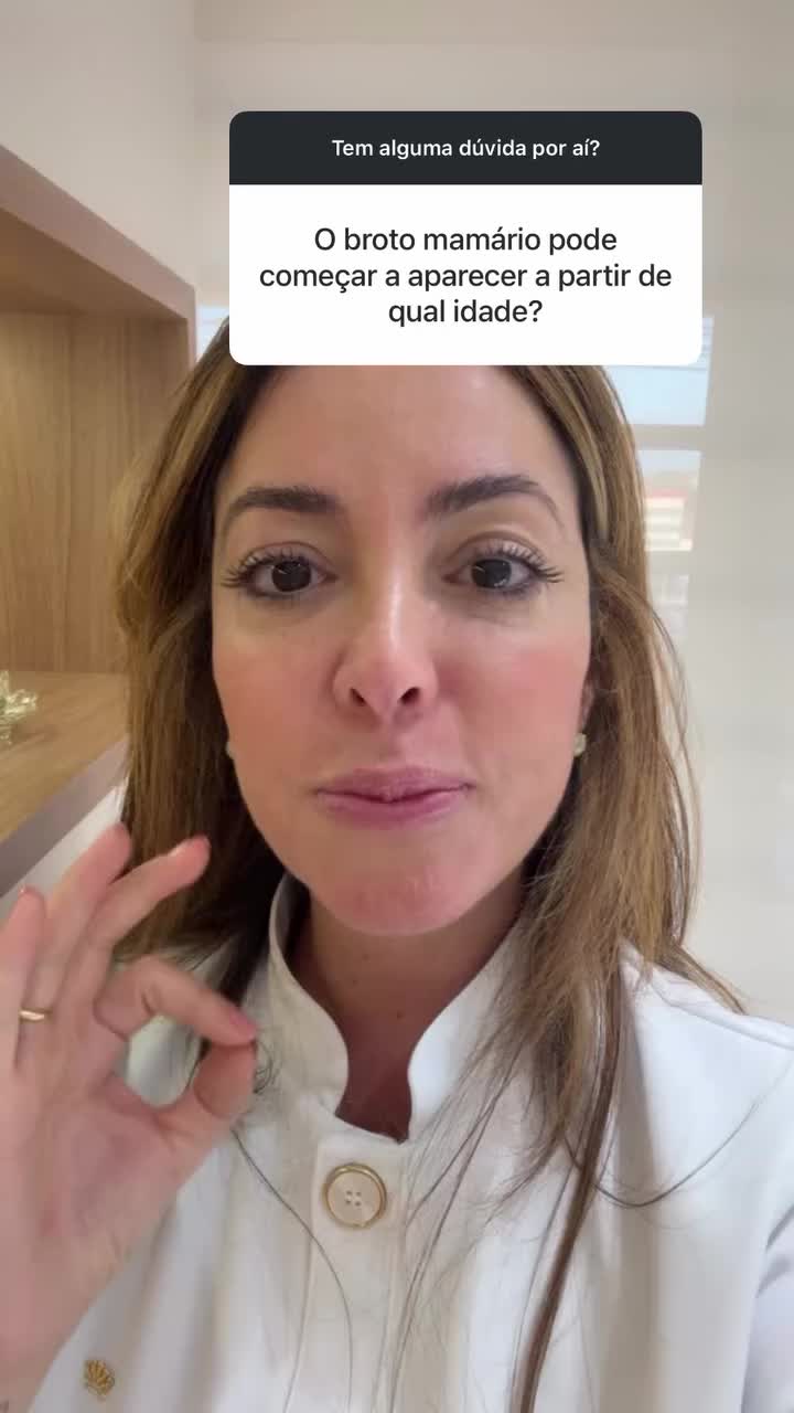 Você sabe com qual idade o broto mamário costuma aparecer? Esse é um marco importante do desenvolvimento infantil e entender quando ele acontece ajuda a acompanhar o crescimento de forma saudável. 👉 Salve esse post para consultar depois e compartilhe com outras famílias! #DesenvolvimentoInfantil #BrotoMamário #Pediatria #CrescimentoInfantil #MaternidadeReal #PediatraExplica