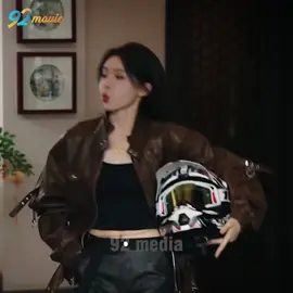 Cô gái trà xanh tâm cơ tưởng tài xế là con của chủ tịch nên tìm đủ mọi cách để tán tỉnh và cái kết #phimhaymoingay #phimtrungquoc #phimngan #phimngontinh #tongtai 