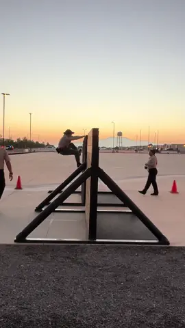 Most recruits fail the wall — not because it’s impossible, but because they didn’t prepare. Is that you? The academy will expose every weakness you’ve ignored. Don’t wait until the day of realizing you should’ve trained. Let’s start now. DM “WALL” & let’s get your prepared 🔥#policefitness #policeacademy #academyprep #walljump 