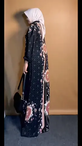Masyaallah cakep banget dressnya cocok untuk kondangan dan Lebaran nanti gaes #dresslebaran 