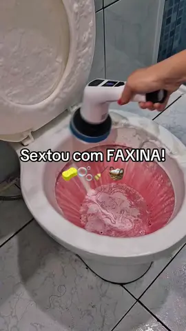 Sextou com faxina! 🧹🫧 #faxina #sextou #limpeza 