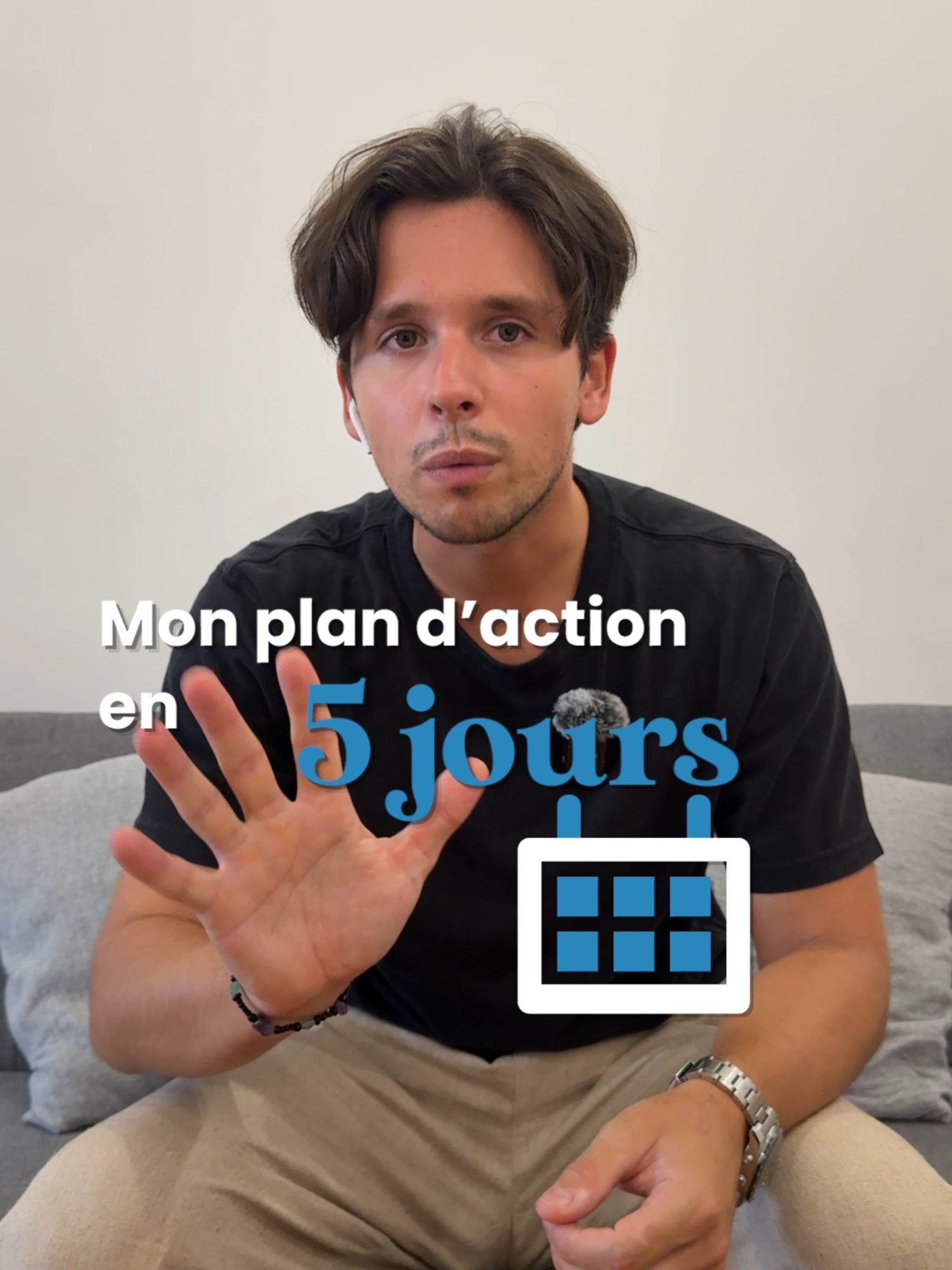 Plan d’action 5 jours : reprends le contrôle de tes investissements 🚀 🎯 Jour 1 : fixe tes objectifs & tes règles (simple, clair, mesurable). 🔎 Jour 2 : repère des entreprises de valeur (moat, croissance, rentabilité). 💸 Jour 3 : vérifie la valorisation (P/E, FCF, EV/EBITDA) + zones d’achat. 🧩 Jour 4 : construis ton portefeuille (poids des lignes, risque, sorties). ⏱️ Jour 5 : routine 30 min/sem avec mon outil (screeners + alertes). 👉 Like & commente « outil » pour l’accès + le tuto en DM | ⚠️ Éducatif, pas un conseil en investissement. 📝 DISCLAIMER: Les publications de @ugo_finance sont strictement éducatives et n'incitent pas à l'achat d'actifs financiers. Elles ne constituent en aucun cas des conseils en investissement personnalisés (Article L.321-1 du Code monétaire et financier). Tout contenu partagé vise uniquement à informer et former. Rappelez-vous que tout investissement comporte des risques et que vous êtes seul responsable de vos décisions financières. Prenez le temps de vous former adéquatement avant d'investir. #finance #investissement #bourse #argent