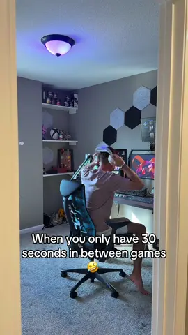 That 30 seconds is longer then I remember 🥸 #gaming #relatable #games 