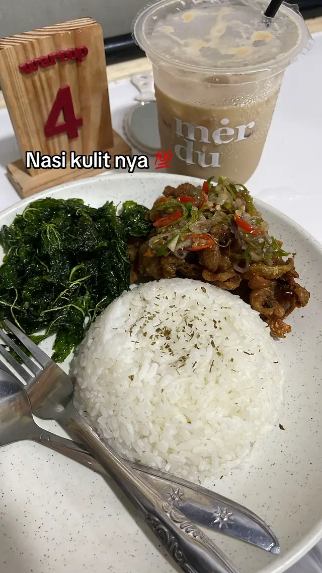 Jajan di Warcop 🌟 #kulinertasik #ngopitasik #jajanantasik 