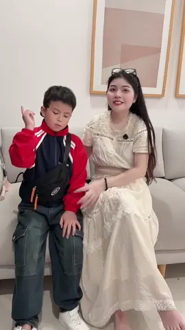 Áo khoác gió cho bé giá rẻ quá #setdoxinh #aokhoac #taphoaquynhhoa #thoitrangtreem #xuhuong 