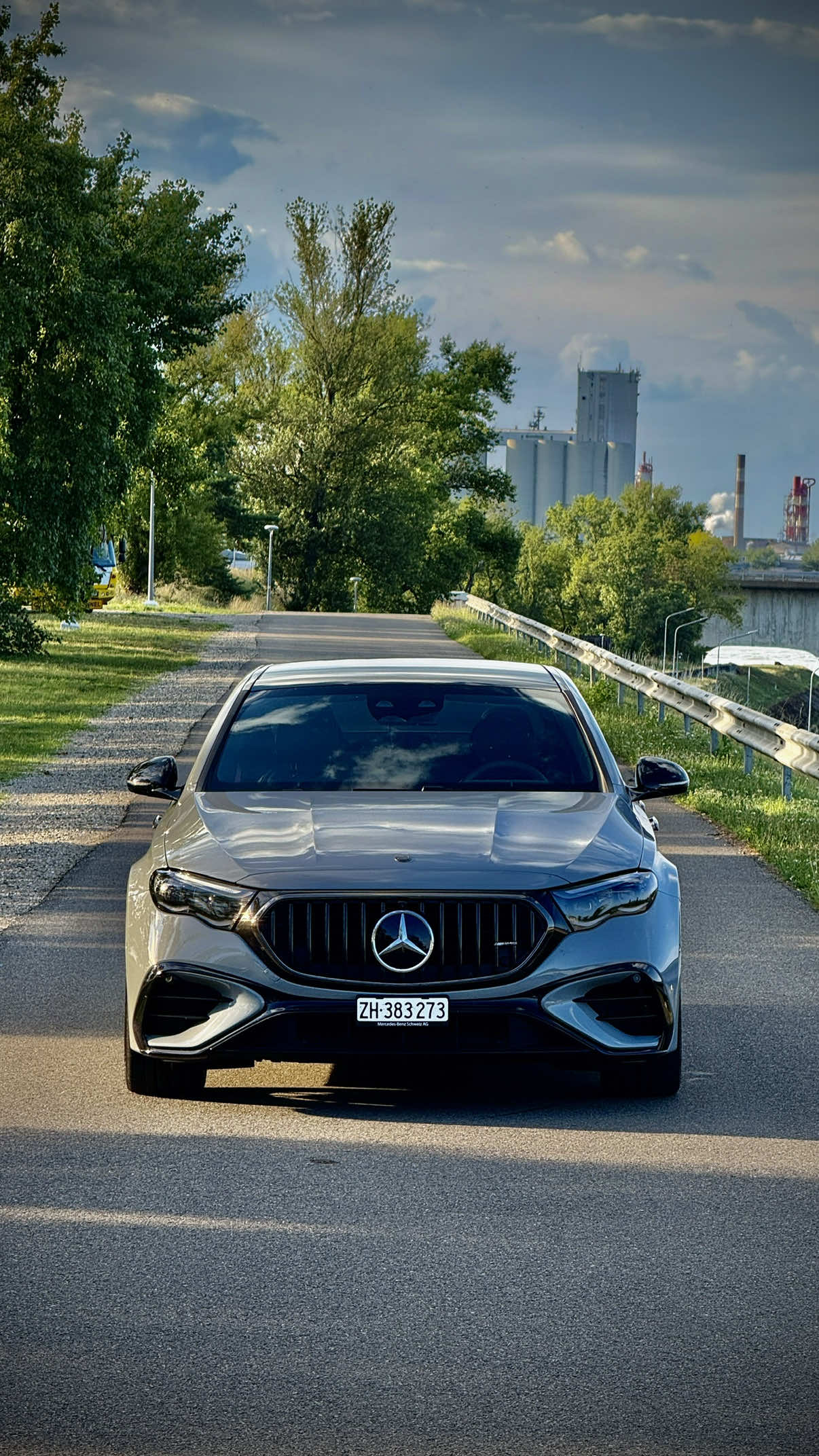 Des sièges flottants ? #Mercedes #MercedesBenz 