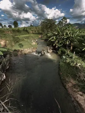珍惜每一个瞬间，因为一眨眼，就成了回忆..! hãy trân trọng từng khoảnh khắc, vì chỉ cần chớp mắt một cái thôi cũng biến thành kỉ niệm  #usertd09 #cap #xh #fyp #tamtrang 