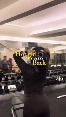 Sexy Back routine for my Girlies   Strong is the new pretty 💪 Join the girl gang that lifts each other up!  #GymTok #gymmotivation #womanpower #beautytips #bintulusarawak 