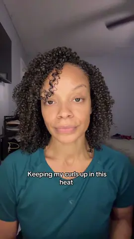 Bought the @MICHE Beauty anti-humidity gel and wanted to try it out on my curls. Loving it so far! #curlscheck #curlyhairroutine #washandgo #tiktokshopcreatorpicks #tiktokshopfalldealsforyou 