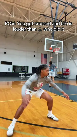 My mans do this all the time😂😂#viral #fyp #hoopersoftiktok #isthatflight #famous 