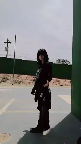 ficou uma bosta (ainda tô tentando aprender) #jumpstyle #foryou #mecore #EMO #alternative 