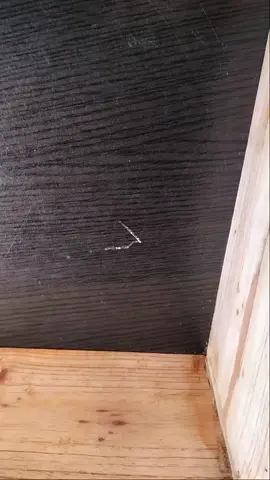 an easy way to measure the position #woodworking #woodscra ft #DIY 