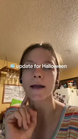 Sure hope people don’t resort to violence……. 🤗👀 #fice #ice #halloween #halloween2025 #viral 