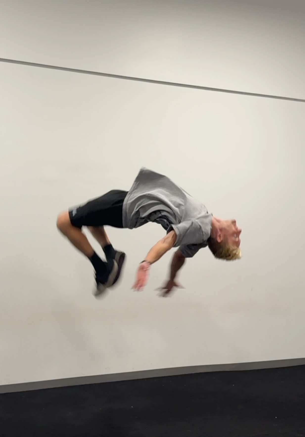 Flip cuts edit #flips #edit #fyp #trend #satisfying 